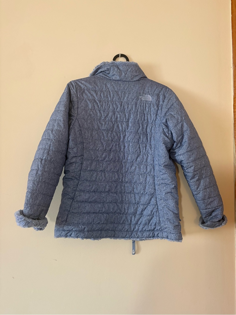 The North Face Girls' Light Blue Quilted Sherpa Jacket reversible Large (14/16)